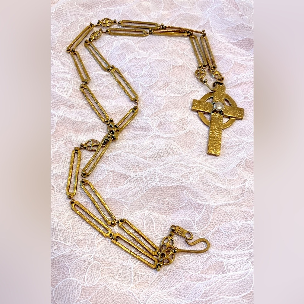 Vintage Anne Dick Celtic Style Crucifixe Vintage Hammered Brass Silver Ball